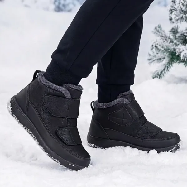 orthopaedic shoes, swollen feet shoes, wide fit shoes, wide fit sneakers, diabetic shoes, orthopedic sneakers, wide fit trainers